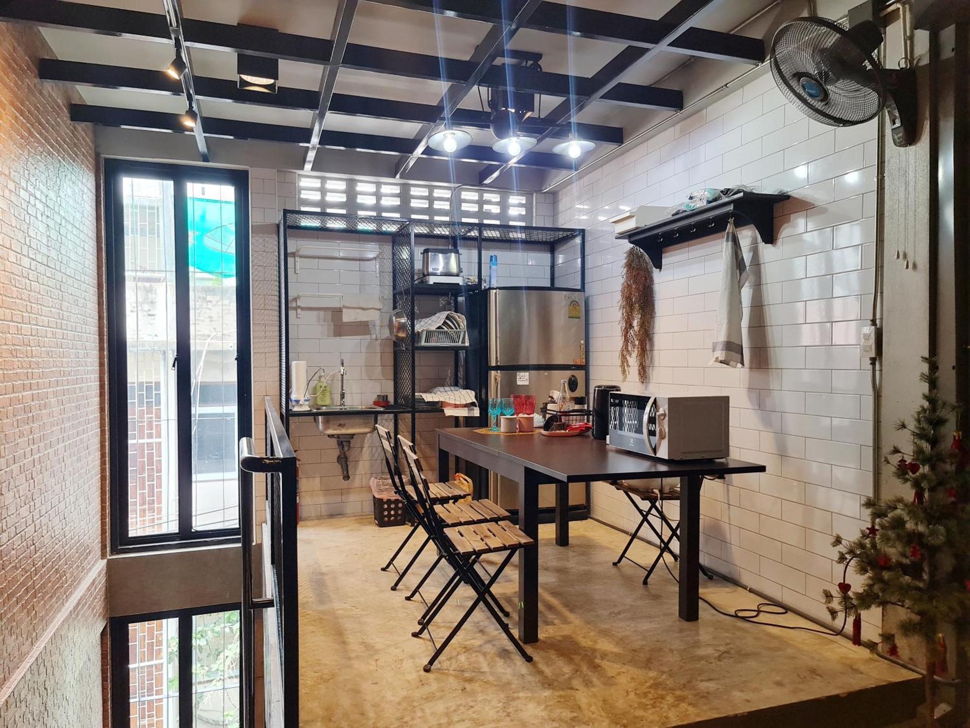 Meemaw'S House Hostel Bangkok Zimmer foto